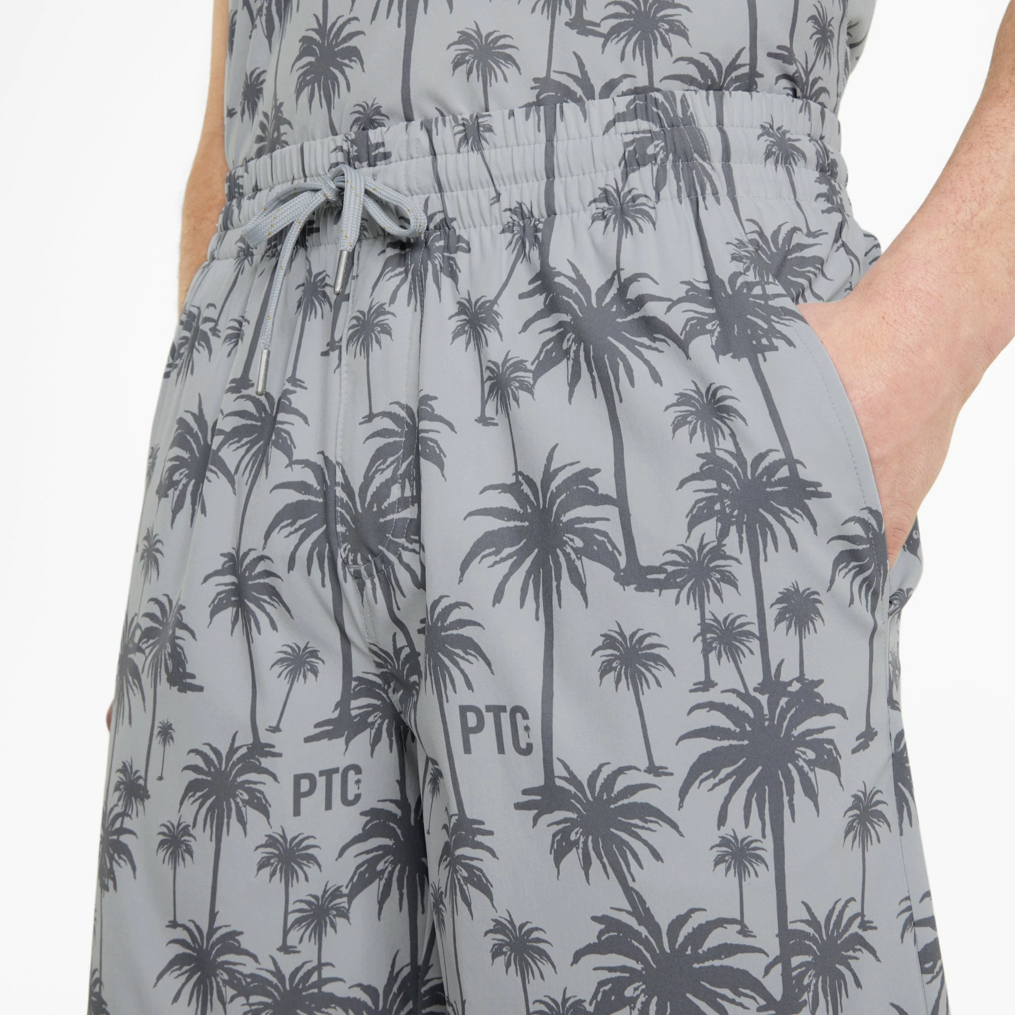 PUMA Golf PUMA X PTC Palm Golf Shorts 7 PUMA Golf PUMA X PTC Palm Golf Shorts - Image 5