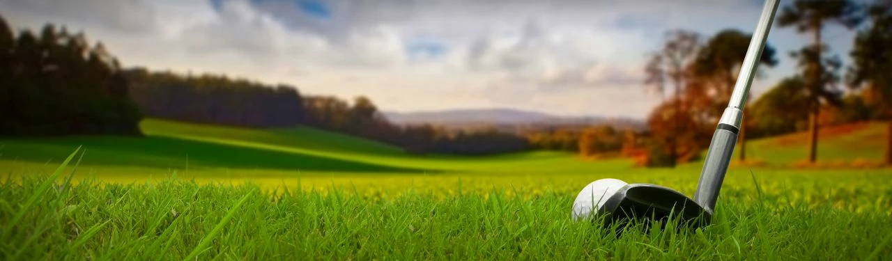 SHAFTS Shop -SHAFTS Shop large open air course with golf stick and ball web header